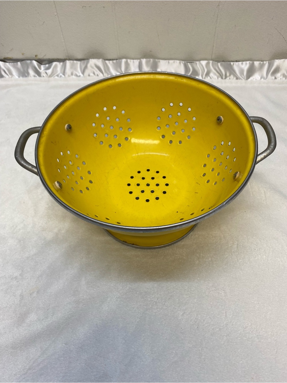 Multi purpose 1 quart colander strainer